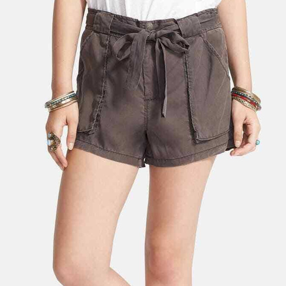 FREE PEOPLE Drippy Tencel High Rise Relaxed Shorts Pocket in Brown Size 6 - Picture 1 of 9